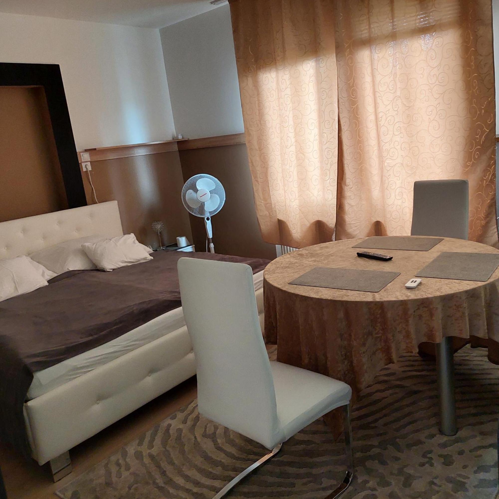 Ujszeged Apartman 外观 照片